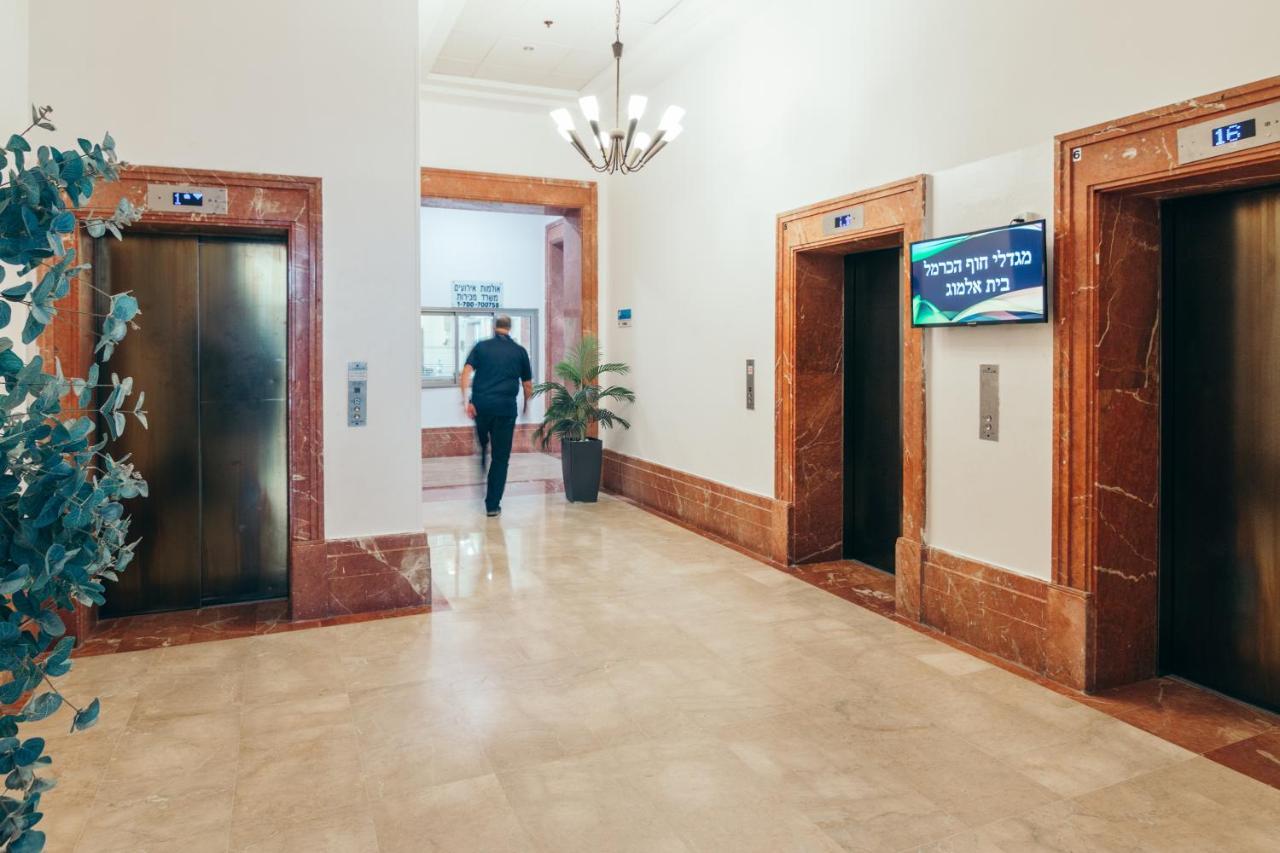 Almog Boutique apartments מגדלי חוף הכרמל חיפה Extérieur photo