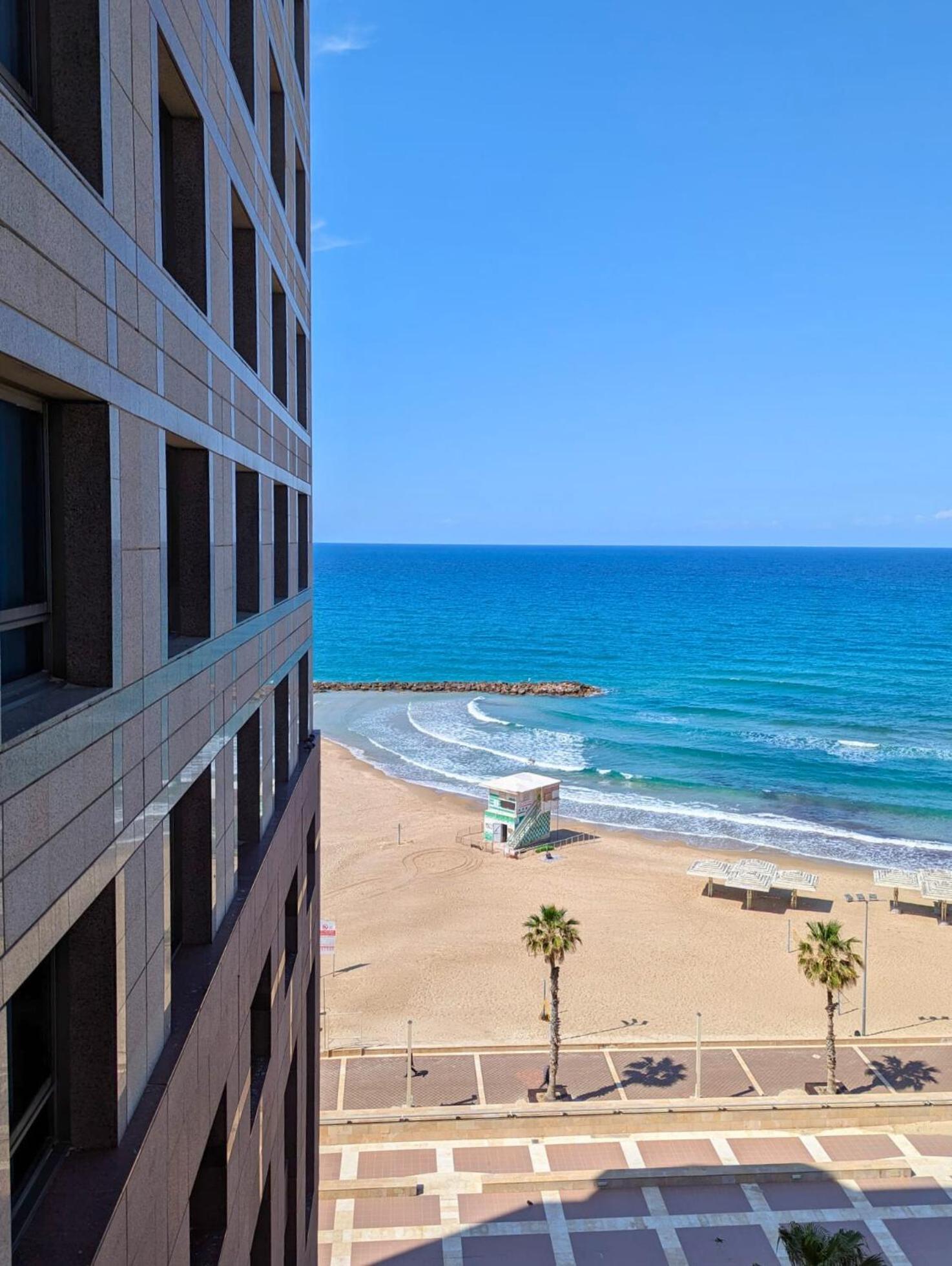 Almog Boutique apartments מגדלי חוף הכרמל חיפה Extérieur photo