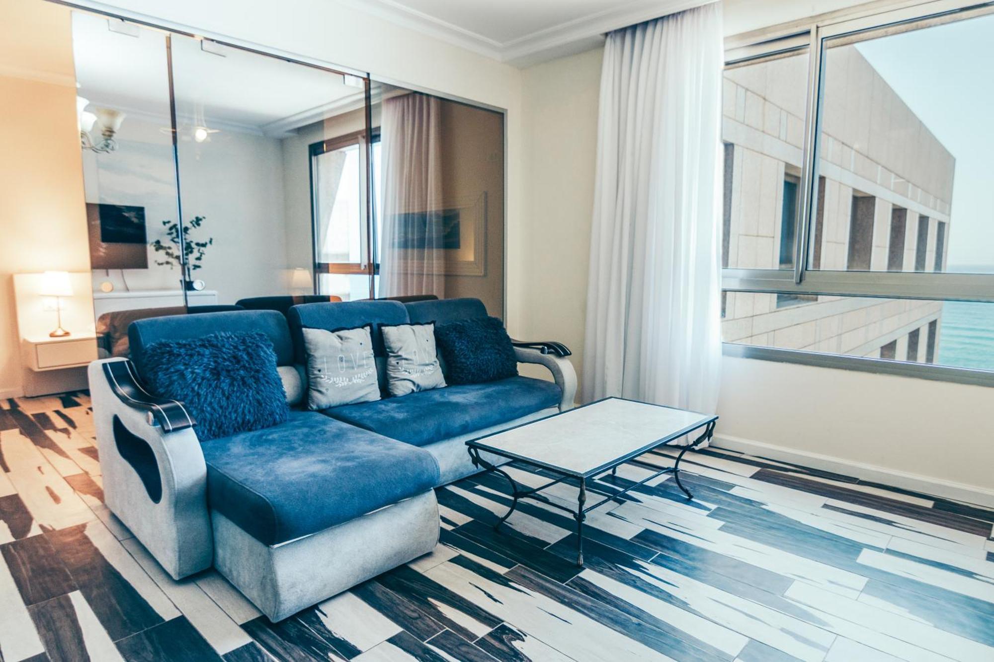 Almog Boutique apartments מגדלי חוף הכרמל חיפה Extérieur photo